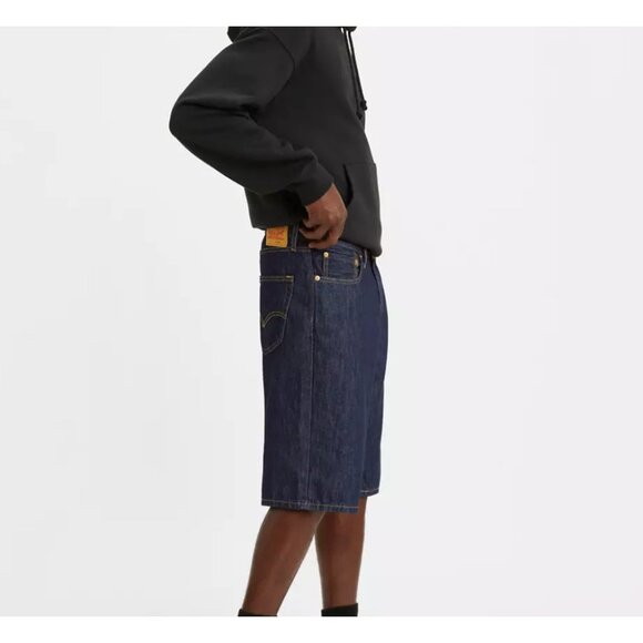 Levi's 469 Loose 12" Men's Shorts Size 42 Lazy - Dark Wash - Picture 2 of 4